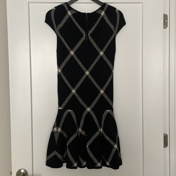 Alice + Olivia Diagonal Plaid Knit Dress - Picture 6 of 6
